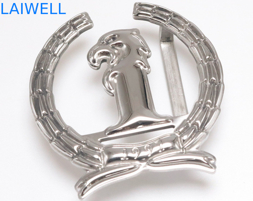 As curvaturas feitas sob encomenda ligas de zinco do metal da cor de prata abraçam para acessórios do vestuário