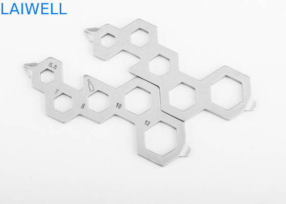 70MM Precision Silver Opener de garrafas de aço inoxidável chave de fenda 4-in-1 Multifuncional EDC cartão de ferramenta