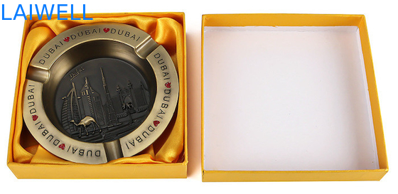 110*110MM Elegante cor dourada forma redonda fundição por fusão de zinco liga de metal cinzeiro de bolso