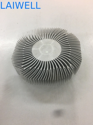 Radiador de dispersão de calor de alumínio de estampação de metal CNC personalizado para refrigerador de computador