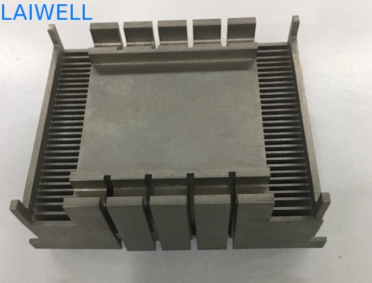 Metal de alumínio do CNC 6062 do tamanho feito sob encomenda que carimba o refrigerador do processador central de Grey Electric