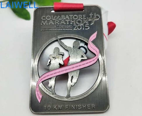 PVD que chapeia medalhas de pintura ligas de zinco Grey Hollow Out da maratona