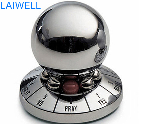 Customizado e criativo liga de zinco de cor prateada Metal Die Casting Lucky Decision Ball para jogo e aniversário