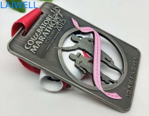 PVD que chapeia medalhas de pintura ligas de zinco Grey Hollow Out da maratona